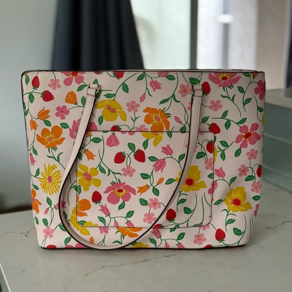 KATE SPADE Perfect Strawberry Garden Large Tote Floral - Picture 4 of 10